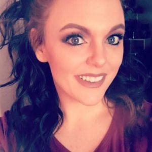 Meet your Posher, Nikki